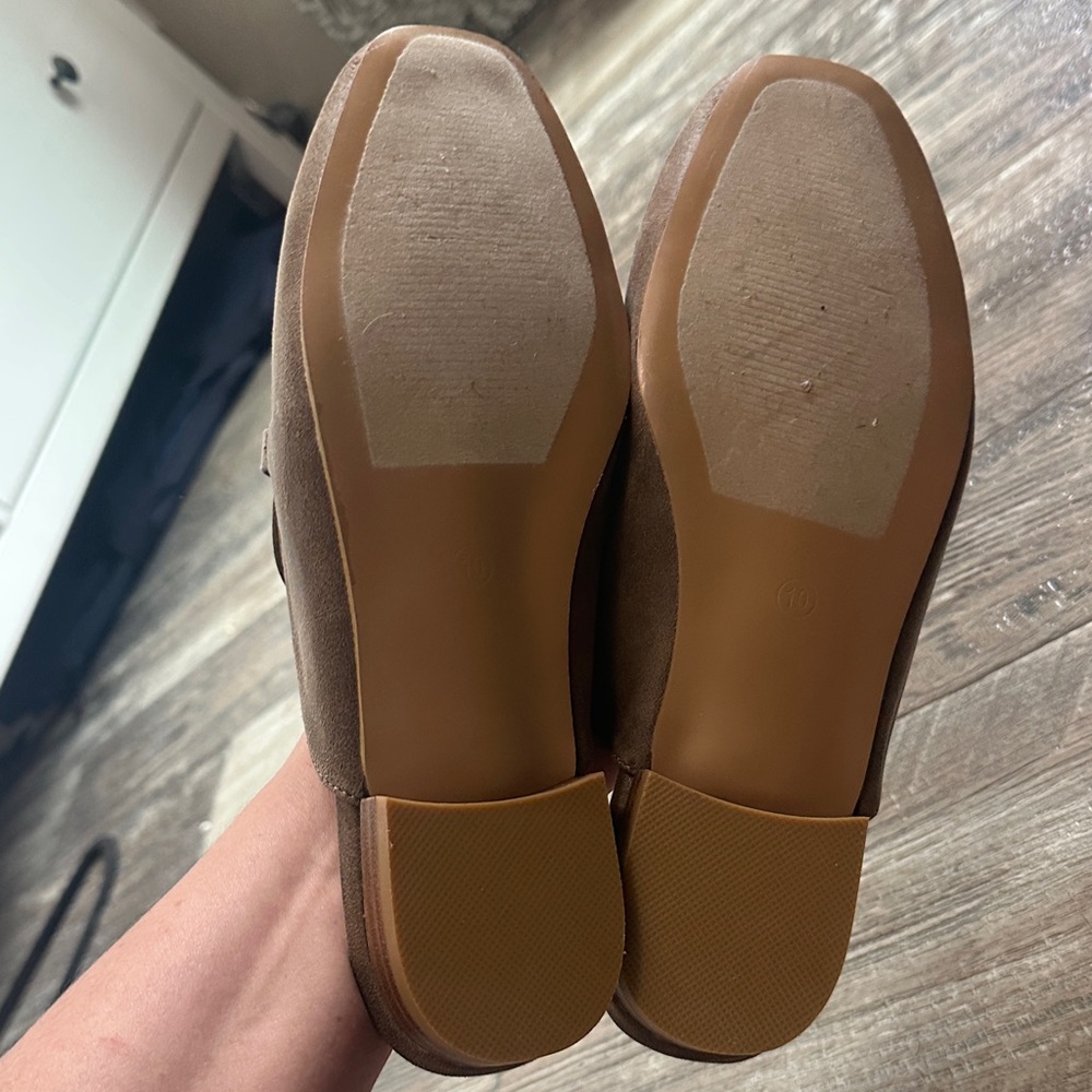 Corkys Brown Suede Mule with Gold Chain - Picture 5 of 5